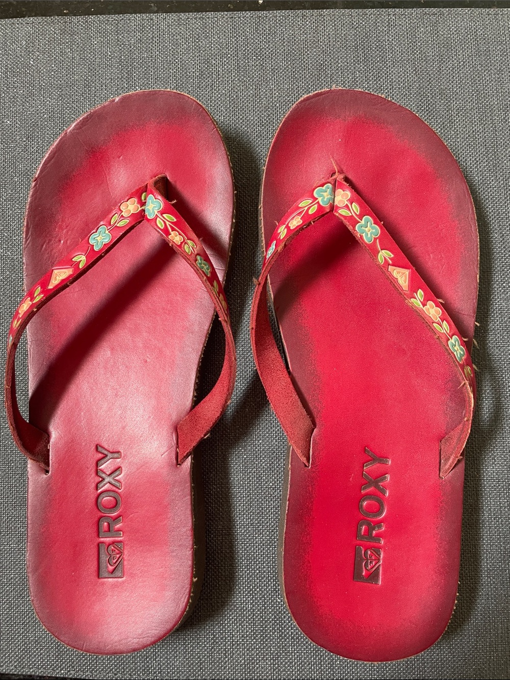 Roxy Red Flip-Flop Sandals with Floral Trim